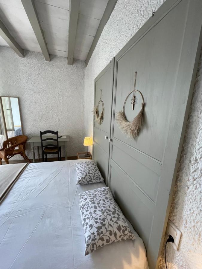 Hotel Et Restaurant Traditionnel L' Escalandes Lesperon  Exterior foto